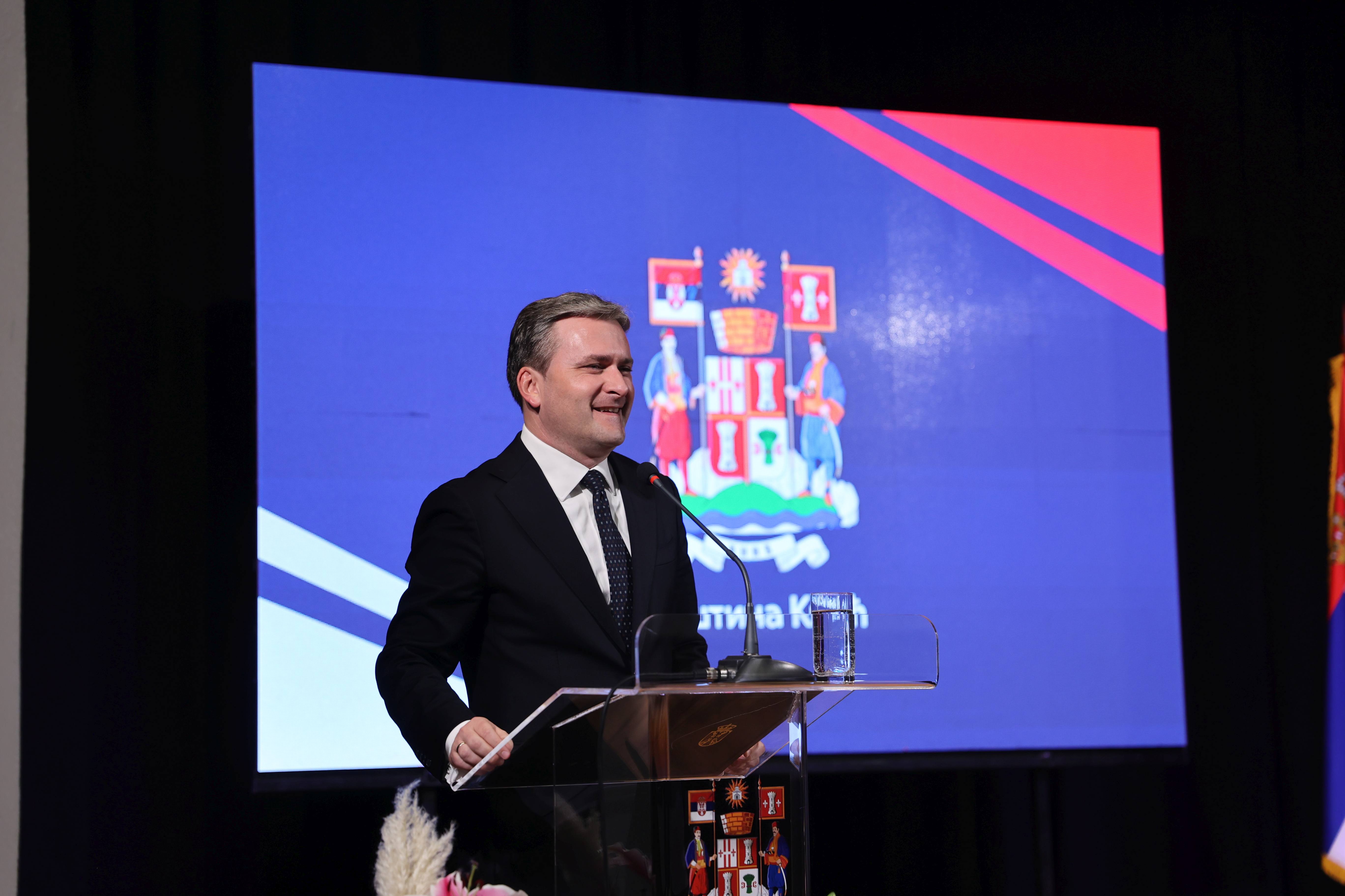 Селаковић у Книћу: Министарство ће наставити да улаже у културу у Книћу