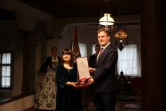 Селаковић уручио Орден Карађорђеве звезде I степена Љиљани Хабјановић Ђуровић