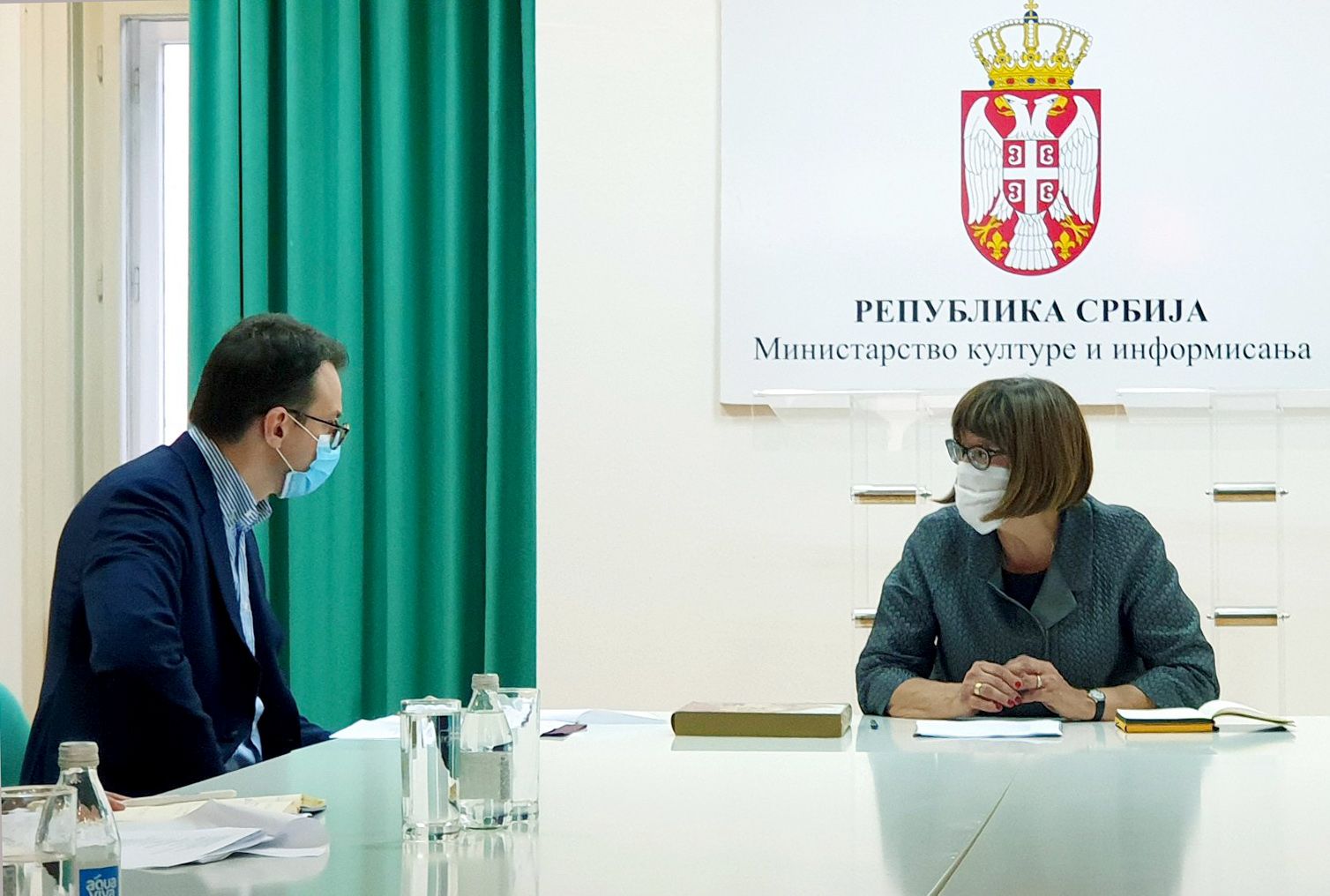 Гојковић одржала радни састанак са директором Канцеларије за Косово и Метохију